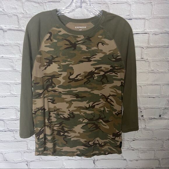 Express Men’s Quarter Sleeve Camouflage Shirt - Picture 1 of 3